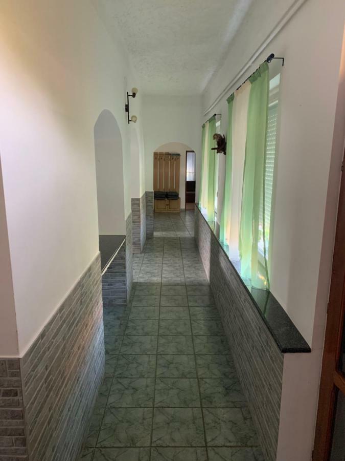 Viktor Apartmanhaz Zamárdi Εξωτερικό φωτογραφία